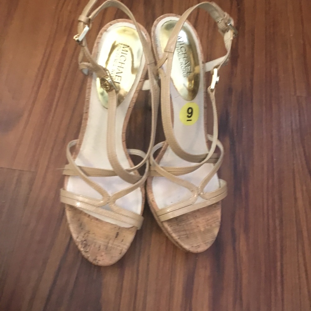 Micheal Kors Heels